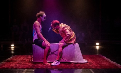Cirque de Loin: L'Homme n'existe pas