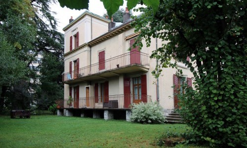 Vernissage  LES CICATRICES - Maison de la Femme