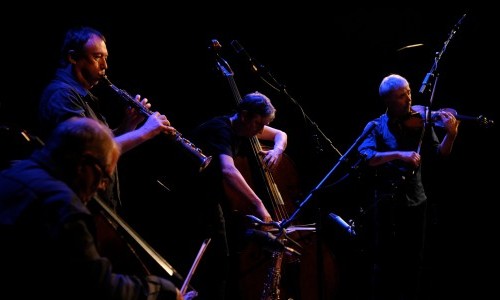 E-Trio Kimmig-Studer-Zimmerlin mit John Butcher