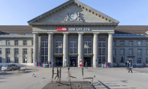 Wartesaal Bahnhof Biel/Bienne